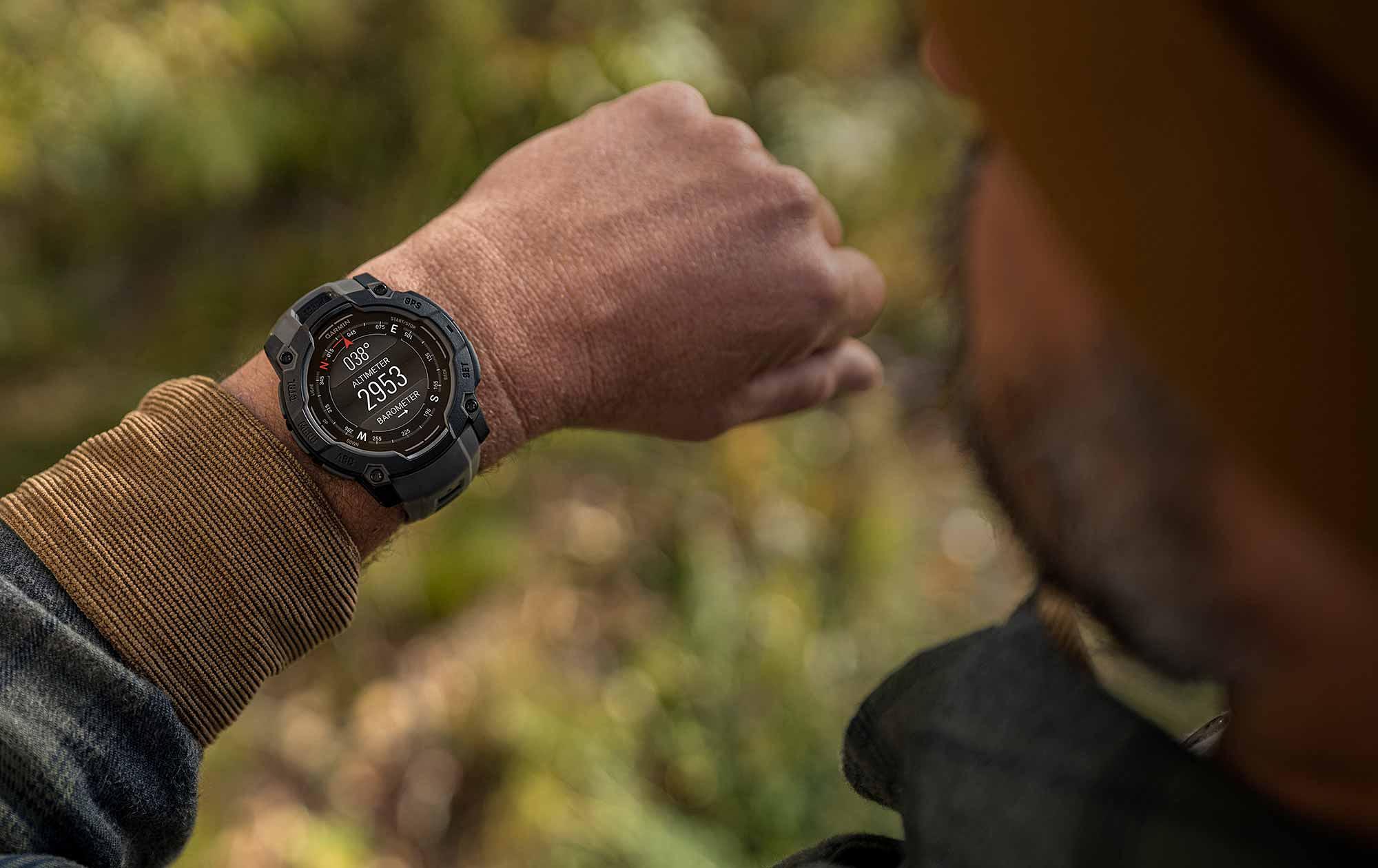 Garmin Instinct 3 50mm-Solar-Black Bezel with Charcoal Band